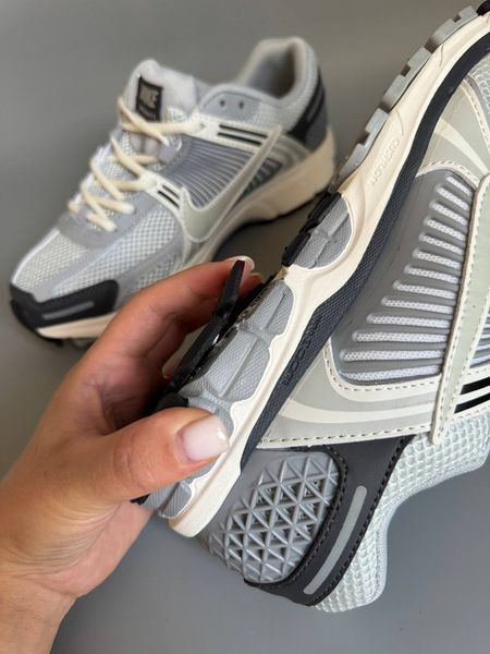 Nike Zoom Vomero 5 Grey БРАК 1137 nik-0386-1137-1709871 фото