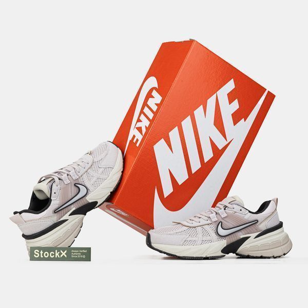 Nike V2K Run Pure Platinum/Wolf Pink #art1662-1359221 фото