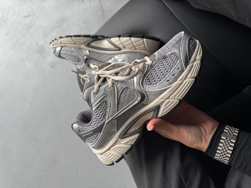 Nike V5 RNR Silver/Grey nik-0685-1303582 фото
