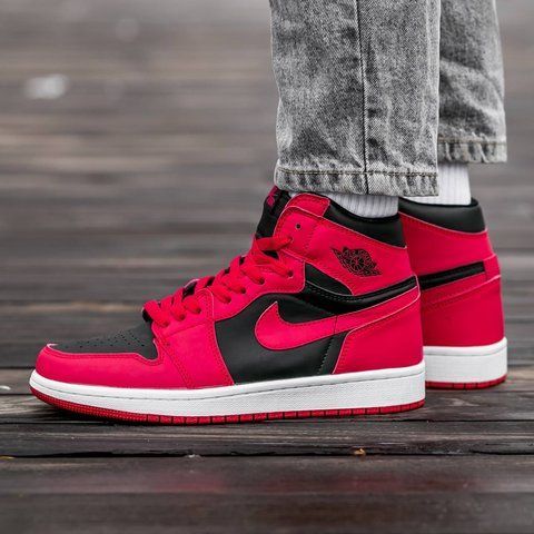 Air Jordan Retro 1 Black Red 980-949877 фото