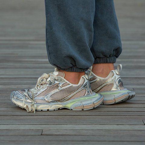 Balenciaga 3XL Dirty Beige 1703-745726 фото