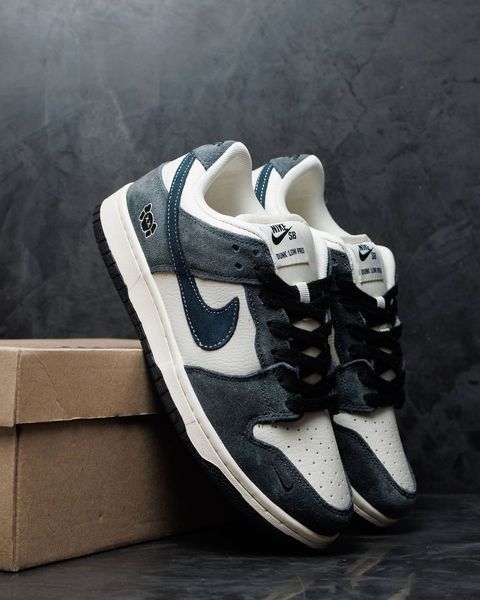 Nike SB Dunk Low x Kaws White Blue ND NK354-1562231 фото
