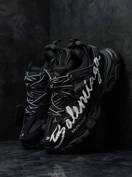 Balenciaga Track Signature Sneaker Black White ND BL014-1502032 фото