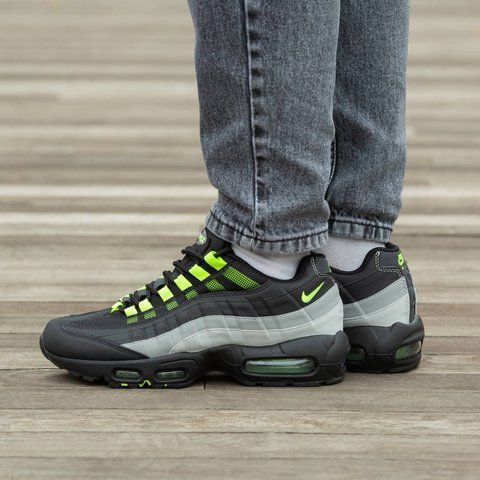 Nike Air Max 95 Black Grey Green 1951-918217 фото