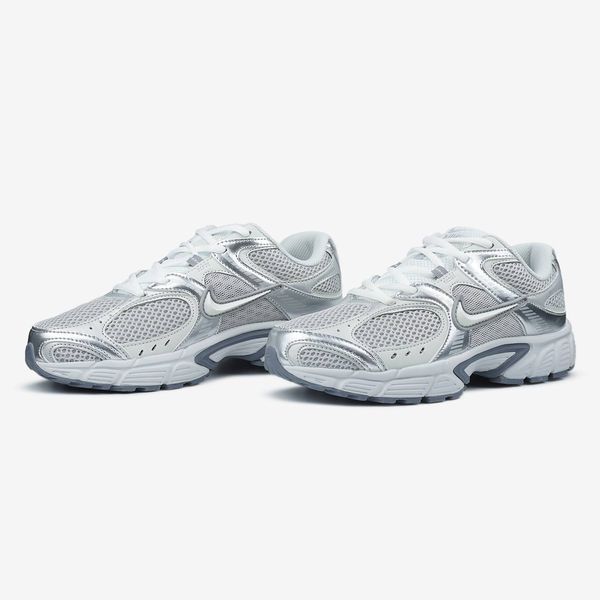 Nike V5 RNR Metallic Silver White 0367-1565661 фото