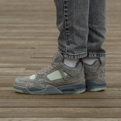 Air Jordan 4 Retro Kaws Grey 2590-1489396 фото
