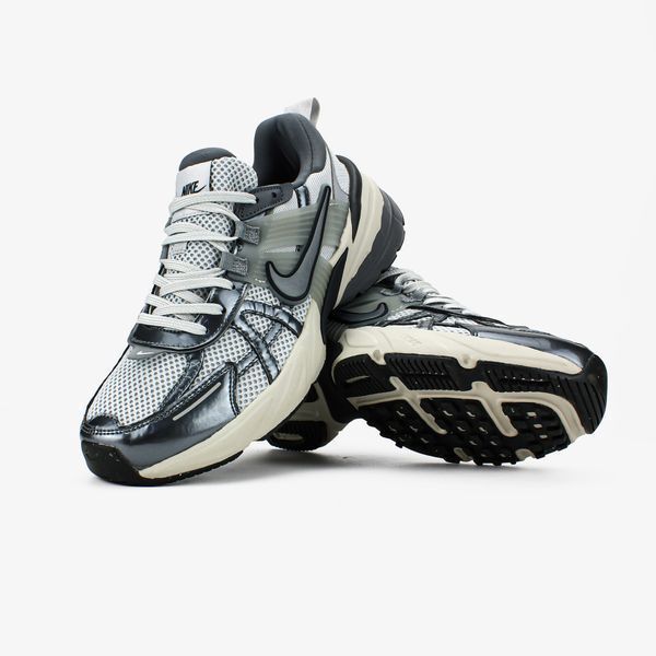 Nike V2K Runtekk Run Pure Platinum "Wolf Grey" 522-811606 фото