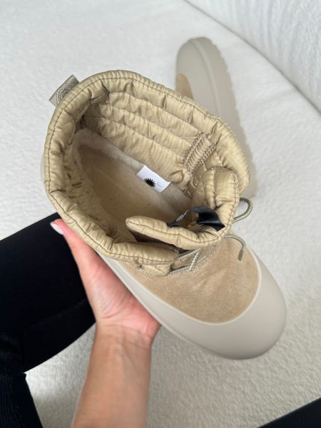 UGG Classic Mini Lace-Up Beige ugg-0067-498682 фото