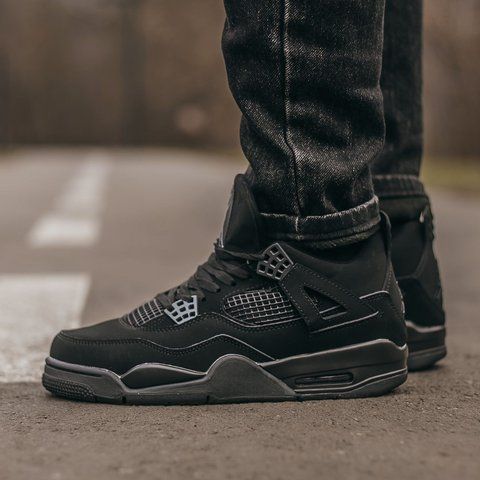 Air Jordan Retro 4 Black Cat 710-806790 фото