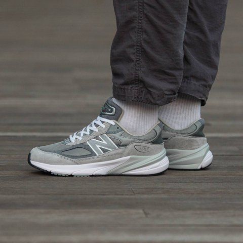 New Balance 990 v6 white Grey 1463-869900 фото
