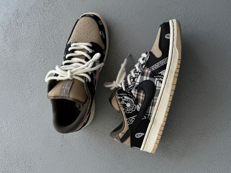 Nike SB Dunk Low x Travis Scott nik-0782-1494842 фото