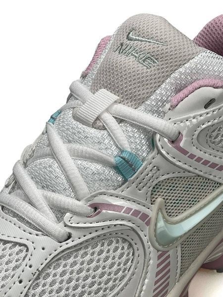 Nike V5 RNR White Pink В5107-1496150 фото