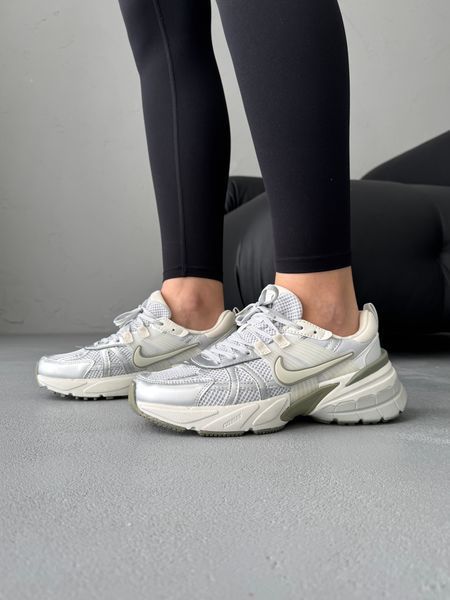 Nike V2K Runtekk Silver/Olive/White nik-0672-1263475 фото