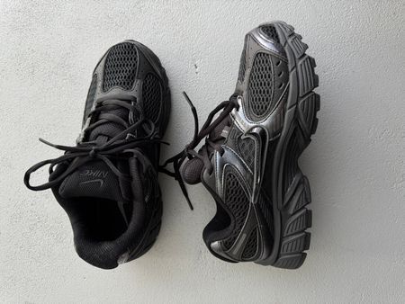 Nike V5 RNR Triple Black nik-0658-1229532 фото