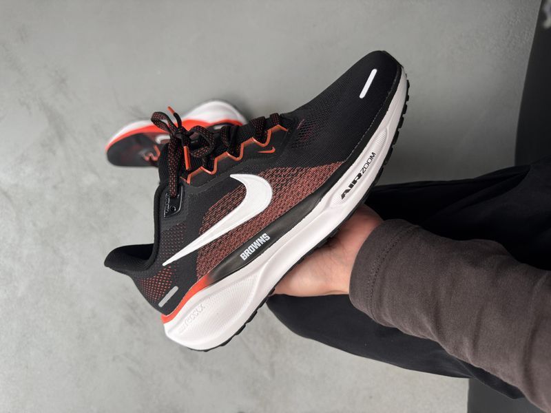 Nike Air Zoom Pegasus 40 Road Running Black/Orange nik-0575-1013345 фото