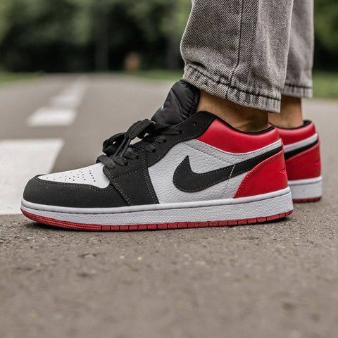 Air Jordan retro 1 Low Black White Red 921-1341727 фото