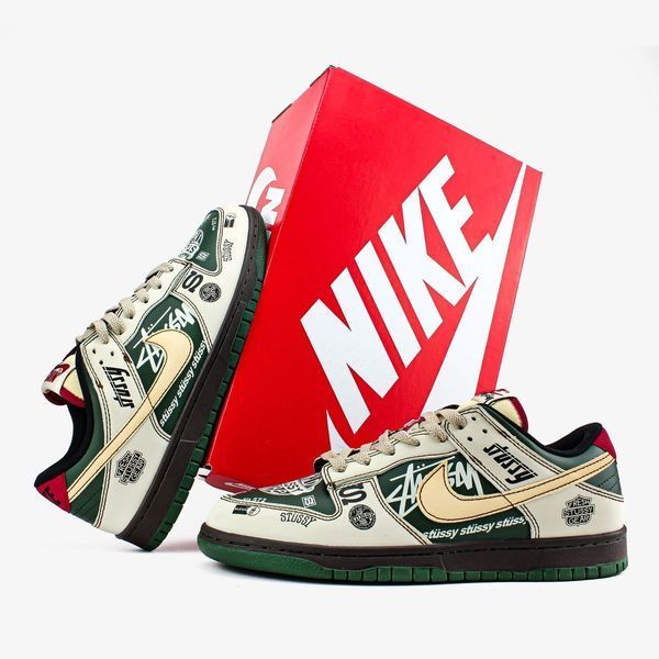 Nike SB Dunk Low x Stussy "BMW M3" 115-726529 фото