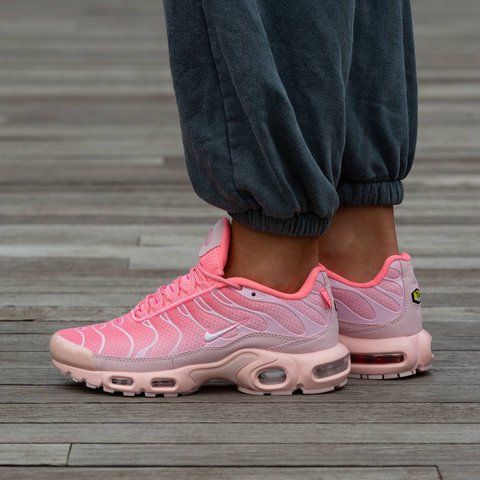 Nike Air Max TN Plus Rose 2246-1190594 фото