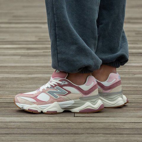 New Balance 9060 White Grey Pink 2189-1104404 фото