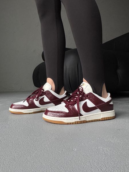Nike Dunk Low Lx Dark Team Red and Phantom nik-0720-1408734 фото