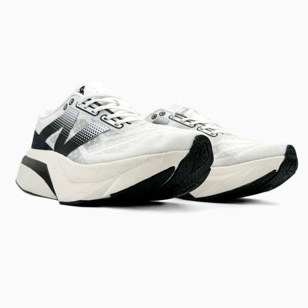 New Balance SC Elite V4 White/Black nbl-0297-781260 фото