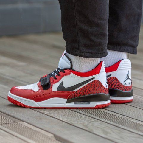 Air Jordan Legacy low White Red 1351-788974 фото
